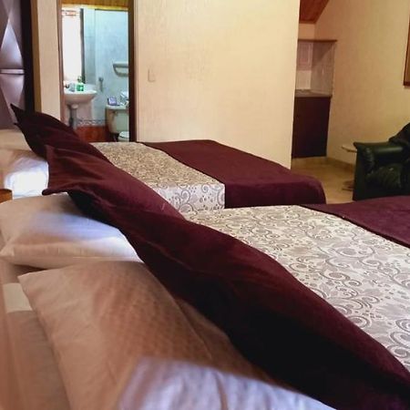 Hoteles Bogota Inn Colonial Екстер'єр фото