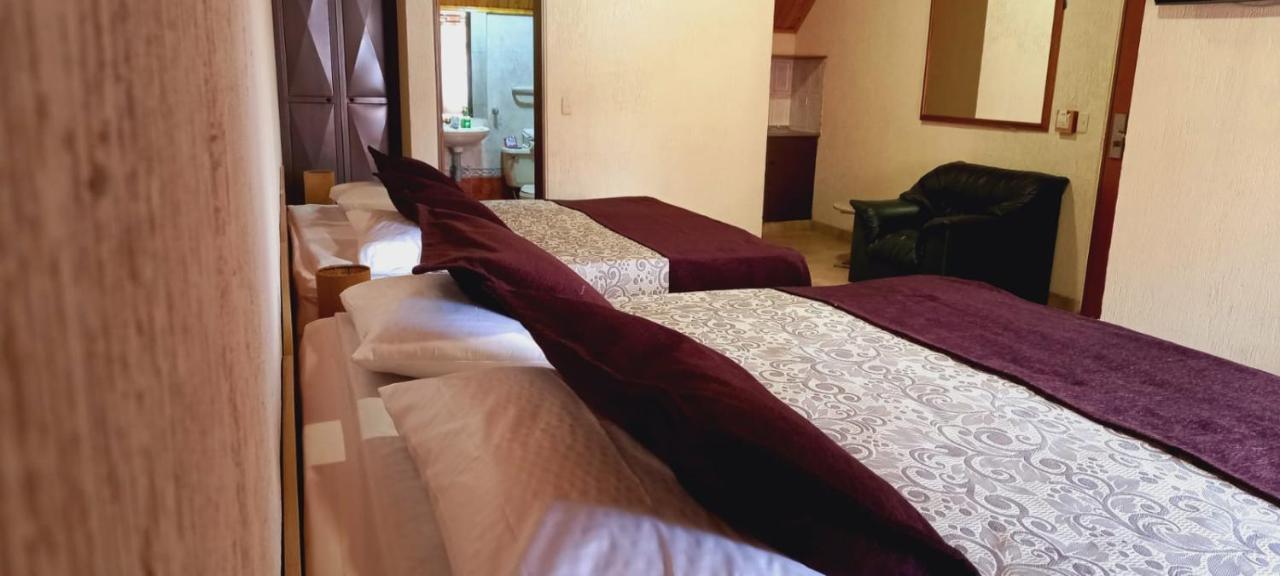 Hoteles Bogota Inn Colonial Екстер'єр фото