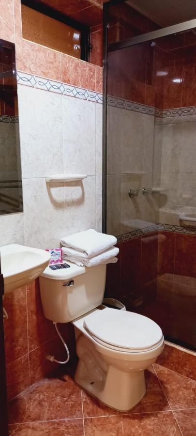 Hoteles Bogota Inn Colonial Екстер'єр фото